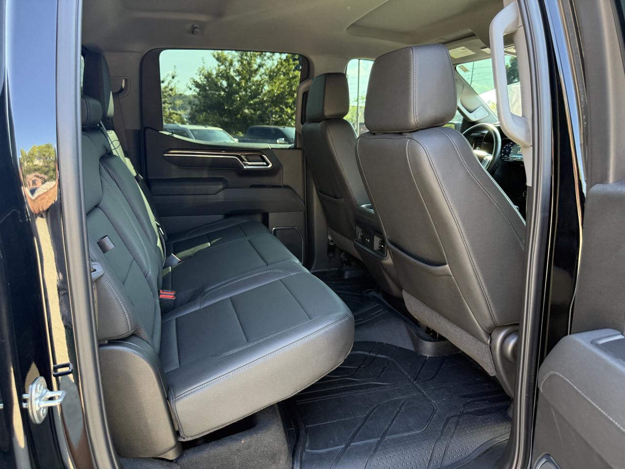 Chevrolet Silverado 1500 4WD Crew Cab 147" LT Trail Boss 2025
