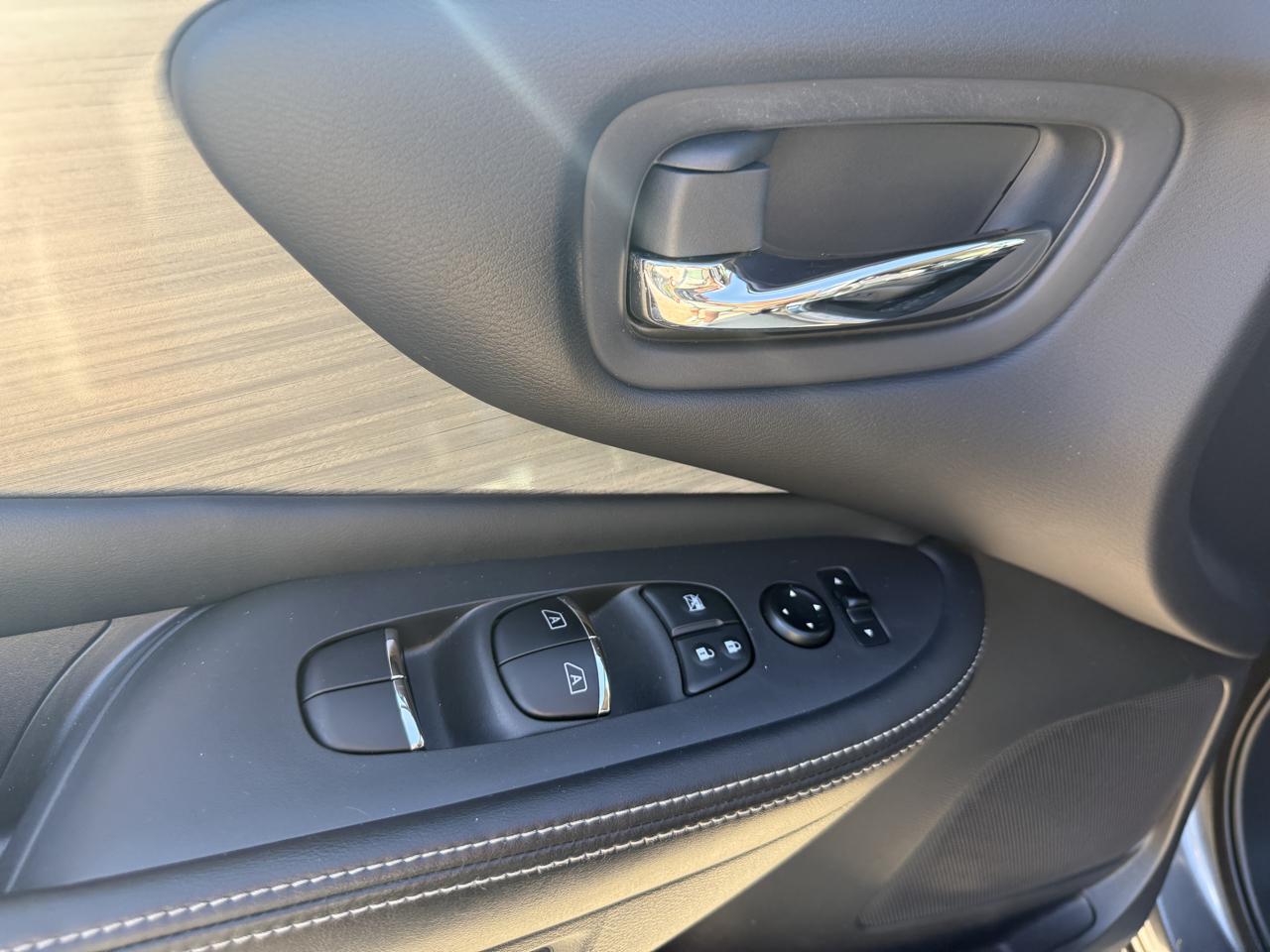 Nissan Murano Platinum FWD 2015