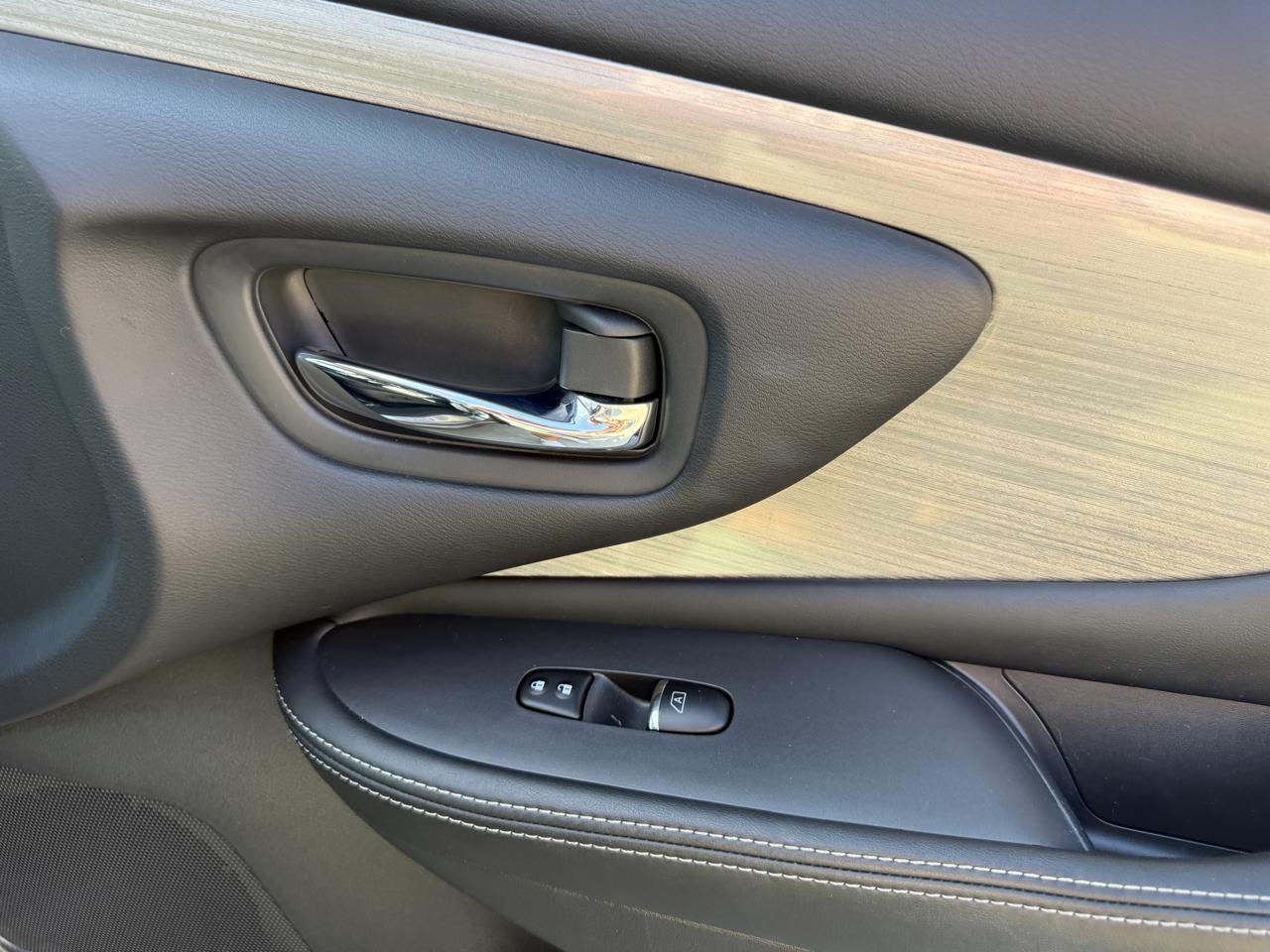 Nissan Murano Platinum FWD 2015