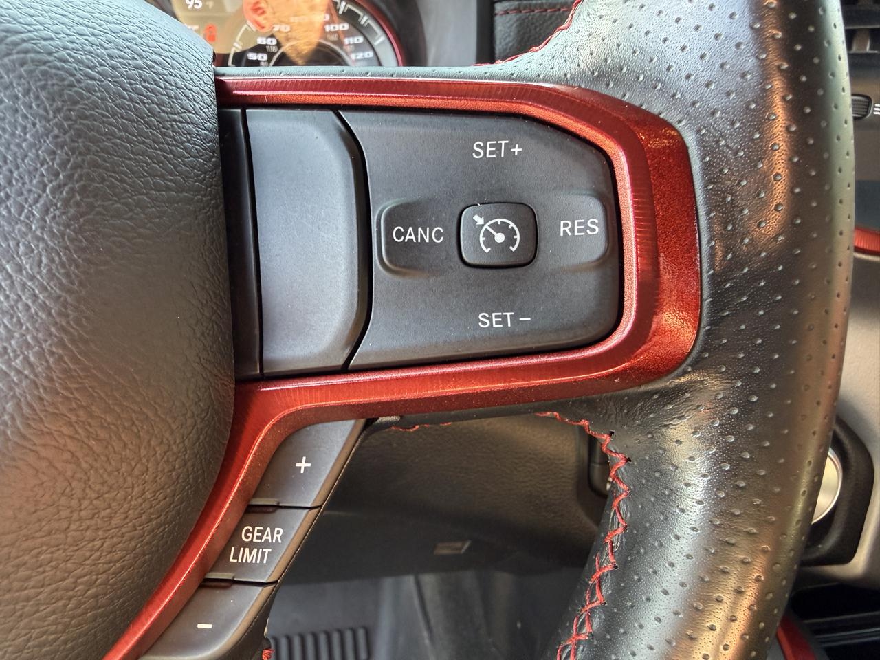 RAM 1500 Rebel Crew Cab SB 4WD 2022