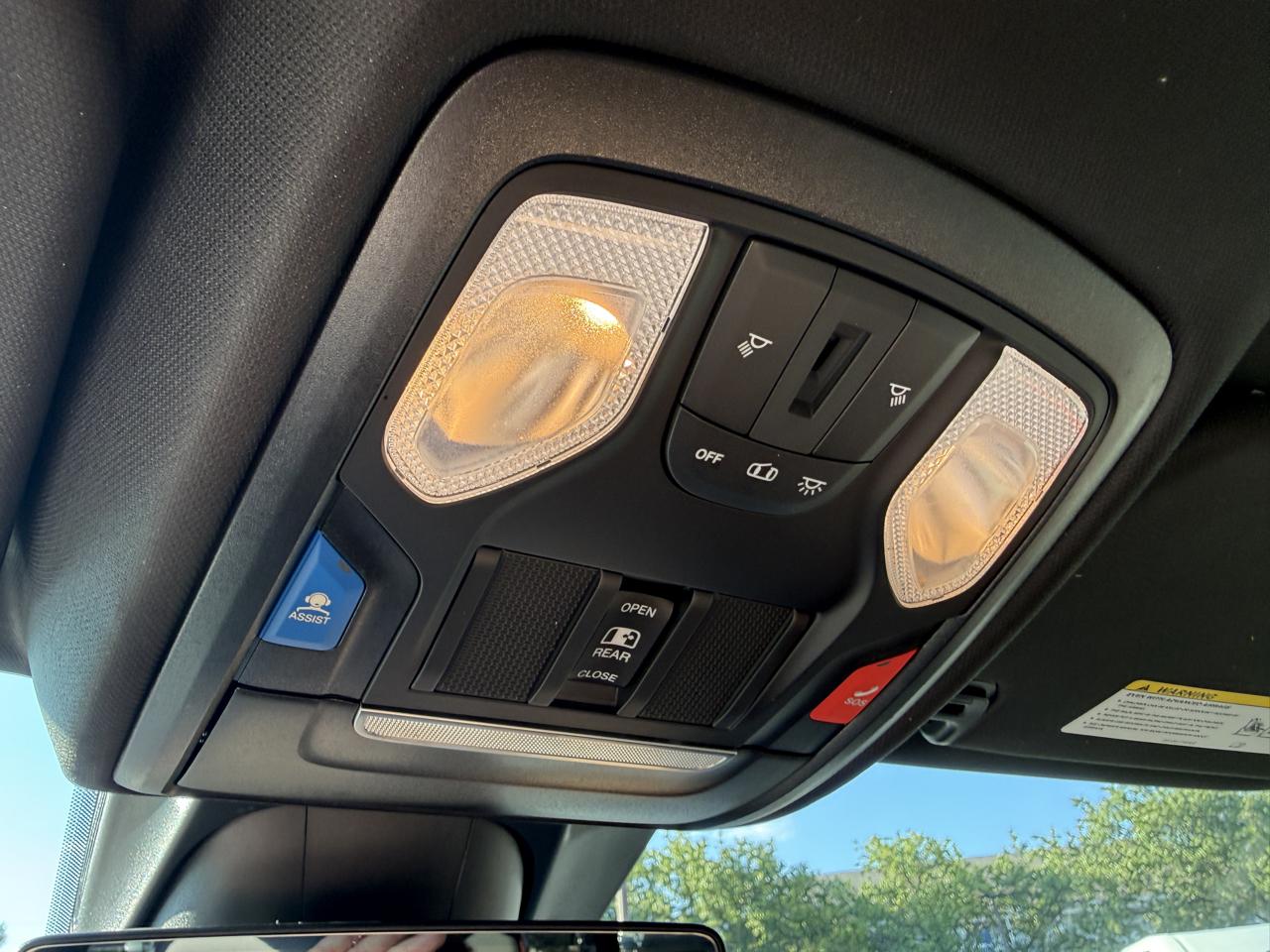 RAM 1500 Rebel Crew Cab SB 4WD 2022