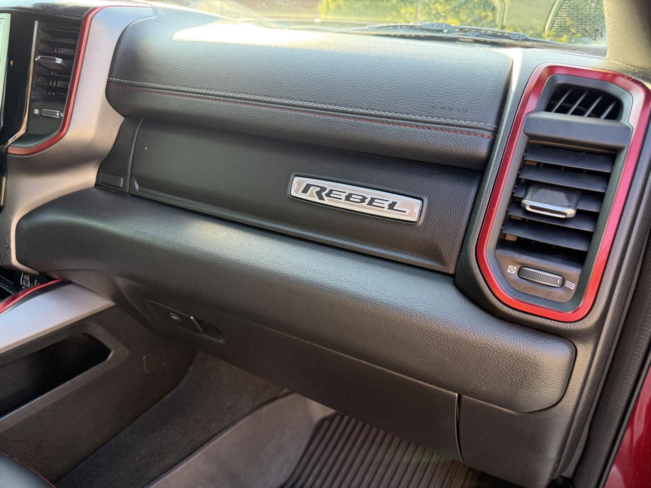 RAM 1500 Rebel Crew Cab SB 4WD 2022