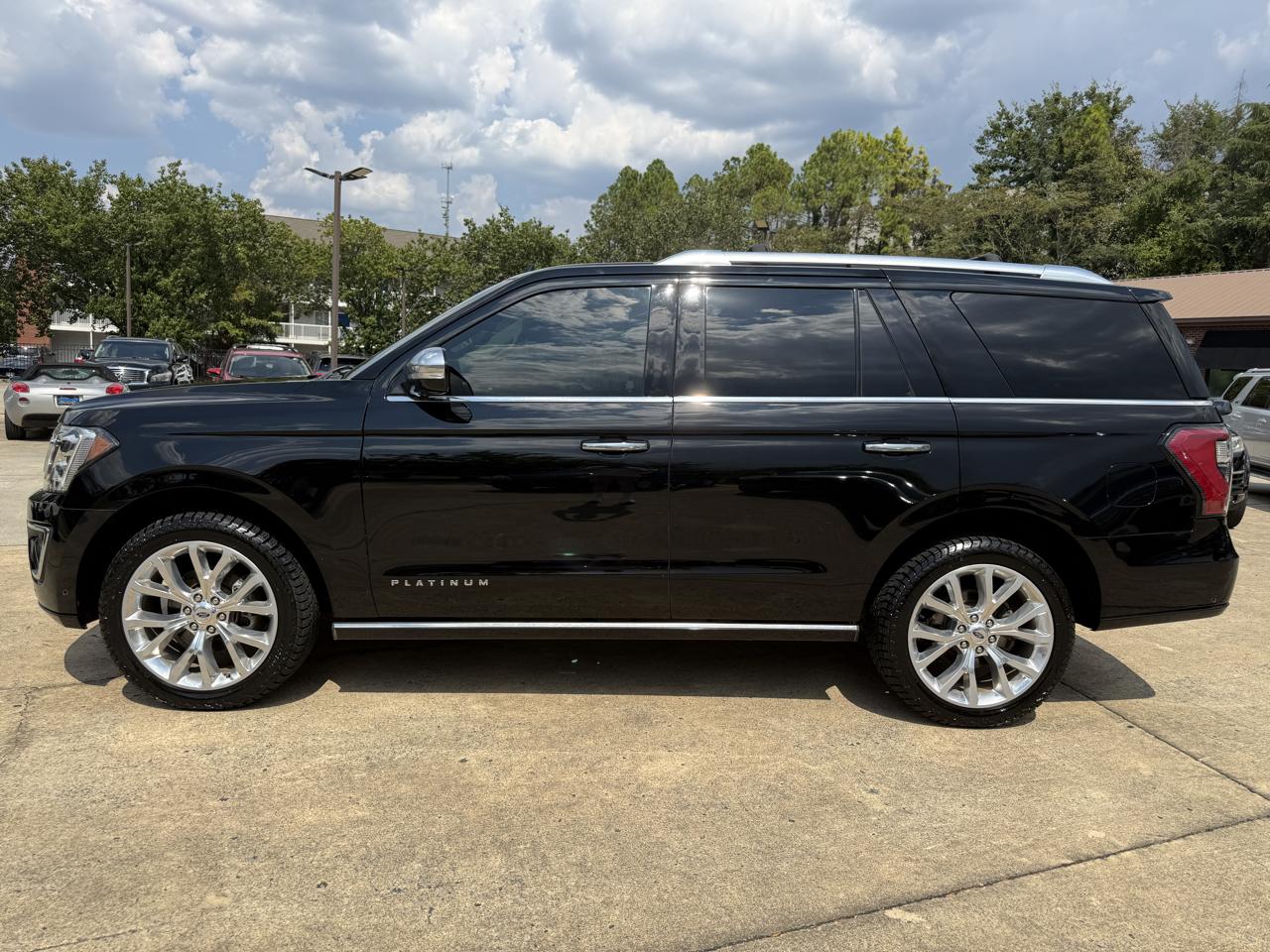 Ford Expedition Platinum 4WD 2018