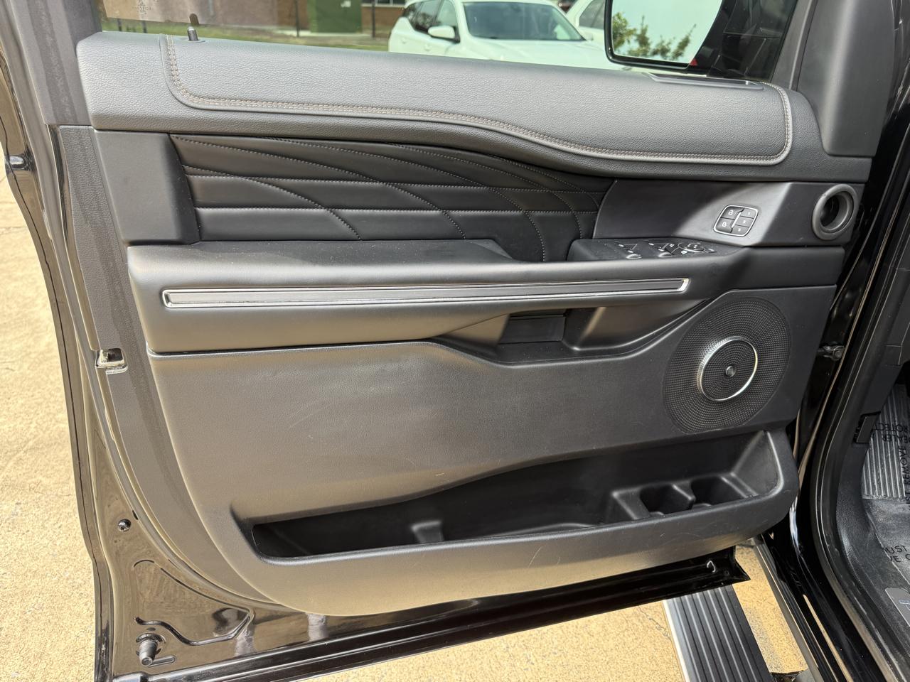 Ford Expedition Platinum 4WD 2018