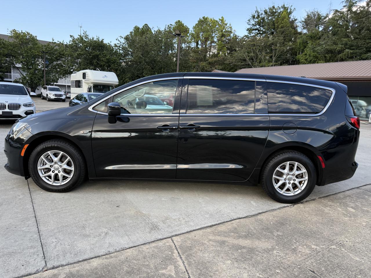 Chrysler Voyager LX 2020