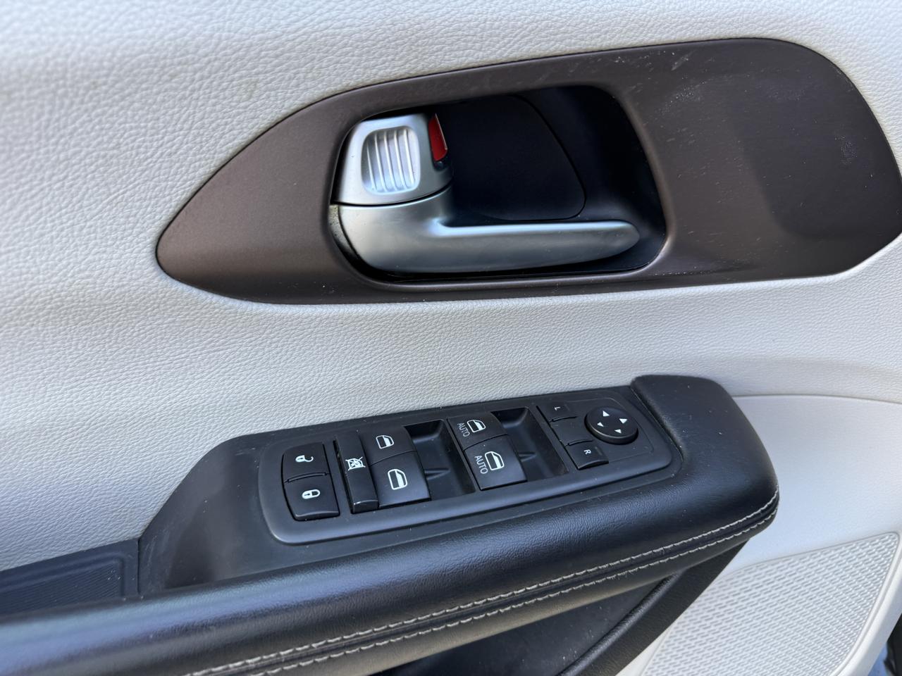 Chrysler Voyager LX 2020