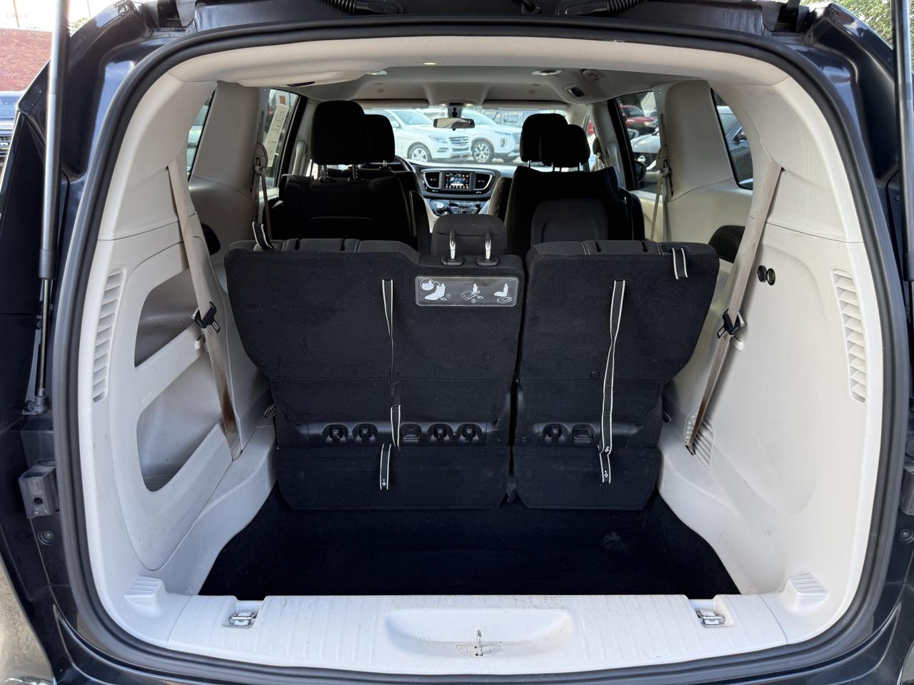 Chrysler Voyager LX 2020