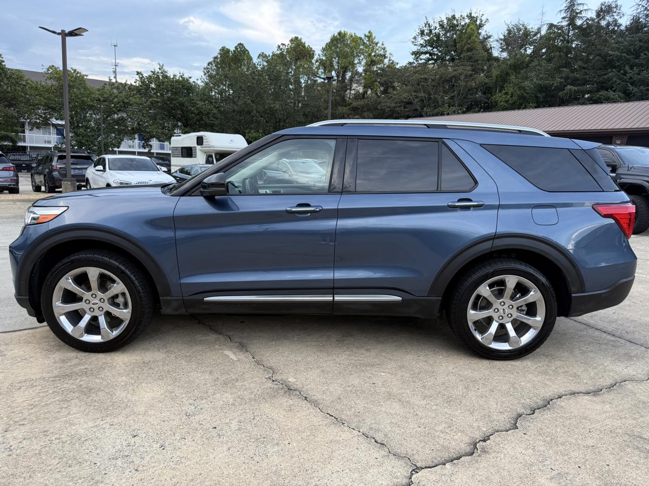 Ford Explorer Platinum AWD 2020