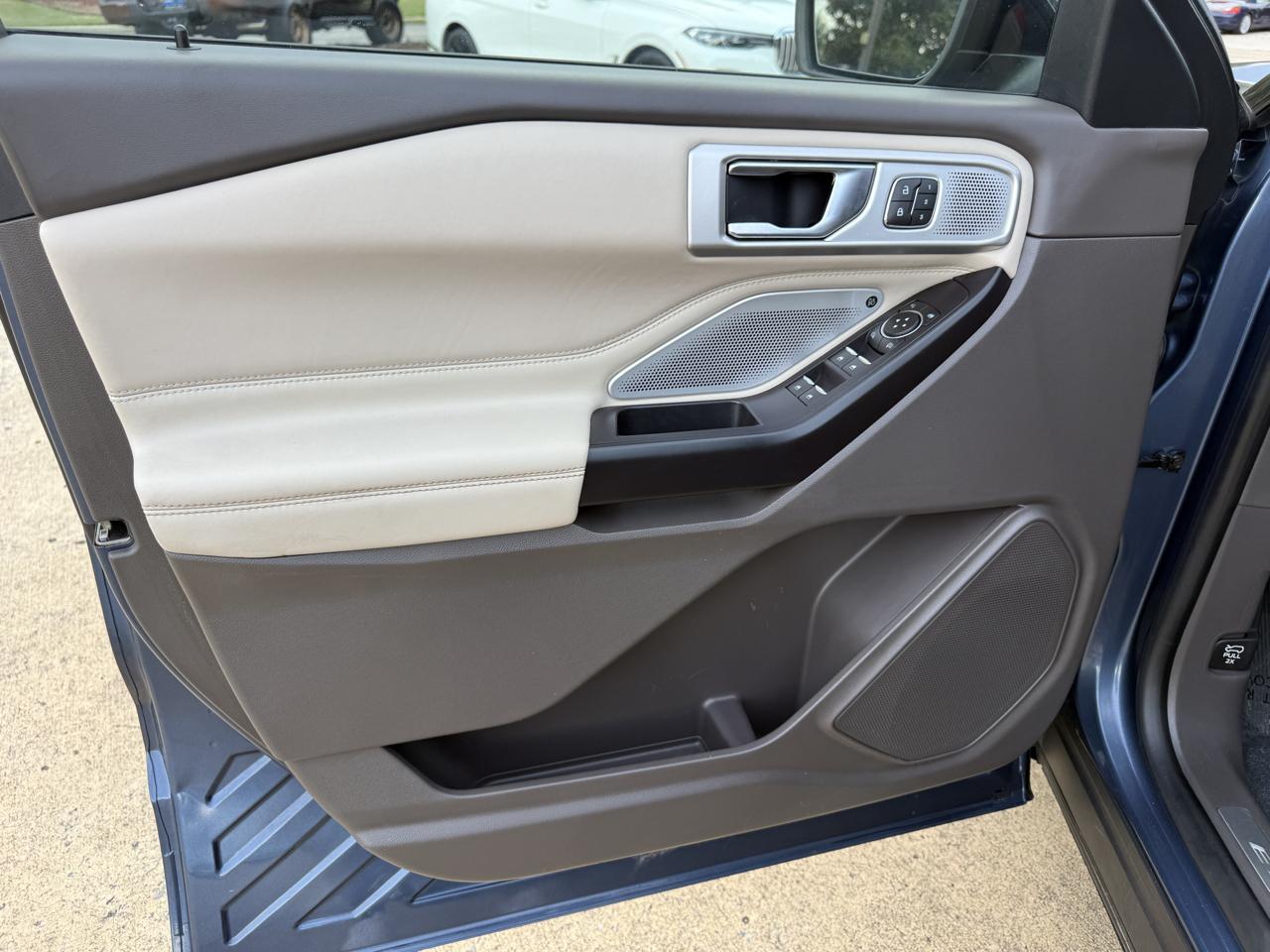 Ford Explorer Platinum AWD 2020