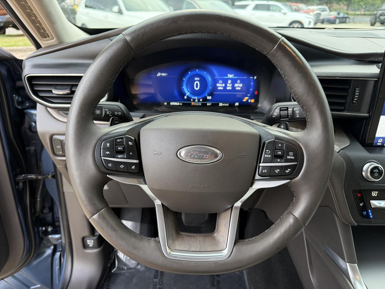 Ford Explorer Platinum AWD 2020