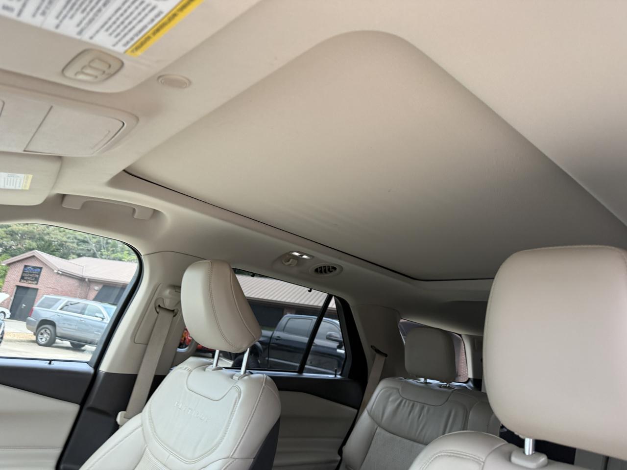 Ford Explorer Platinum AWD 2020