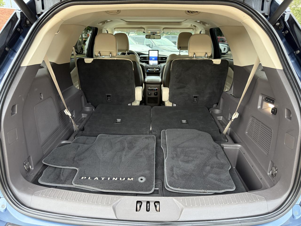 Ford Explorer Platinum AWD 2020
