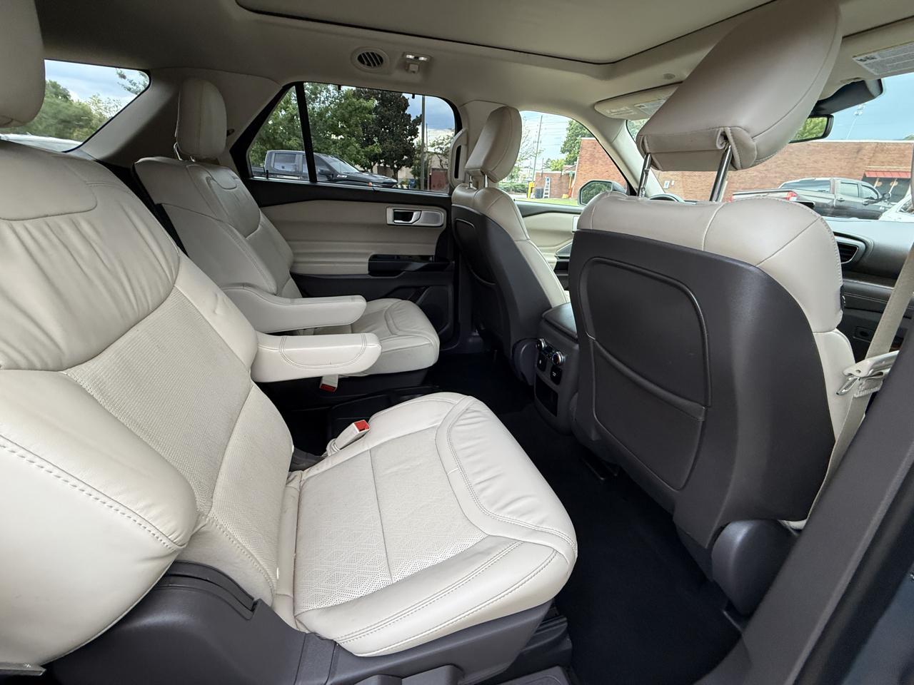 Ford Explorer Platinum AWD 2020