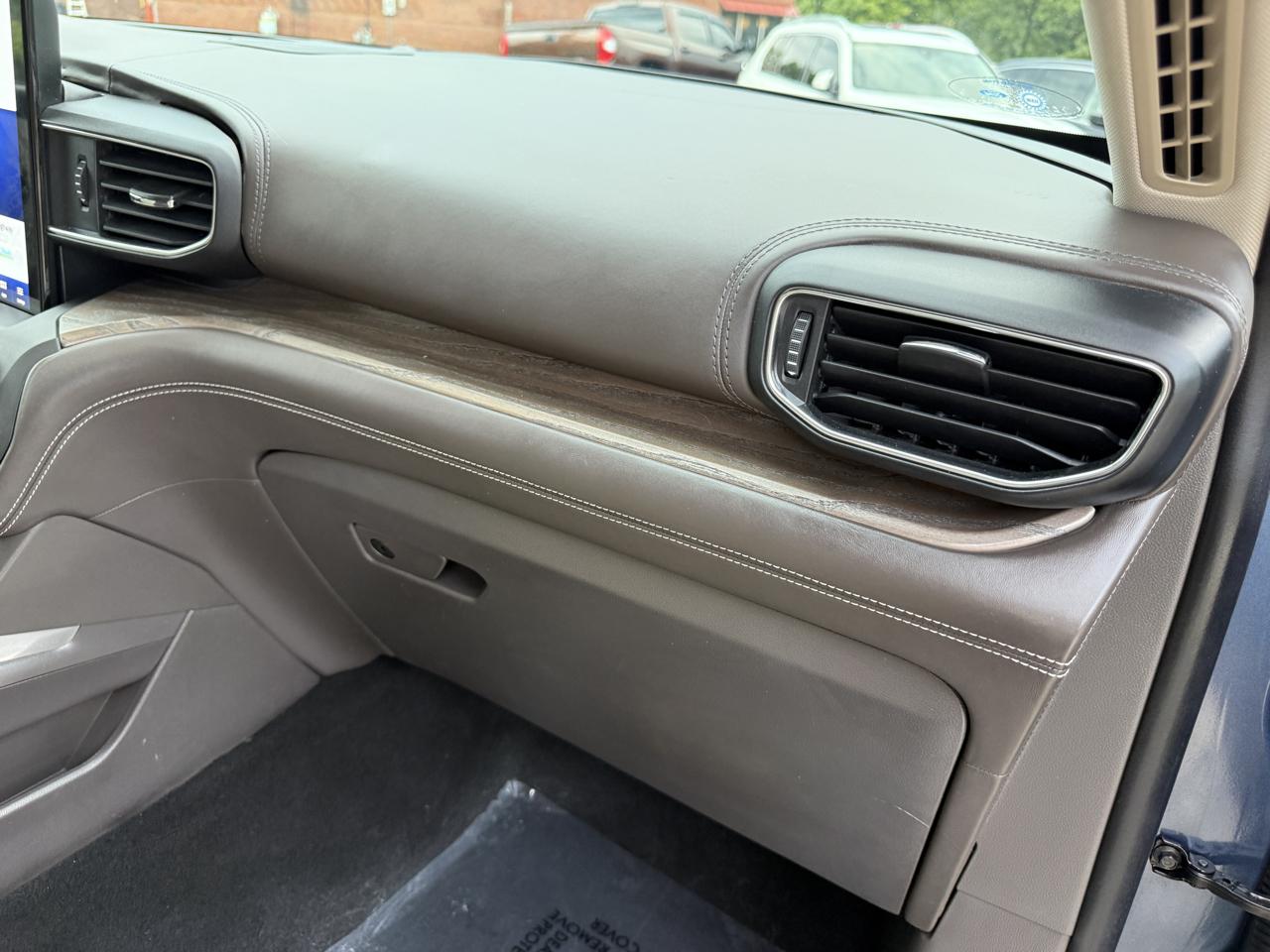 Ford Explorer Platinum AWD 2020