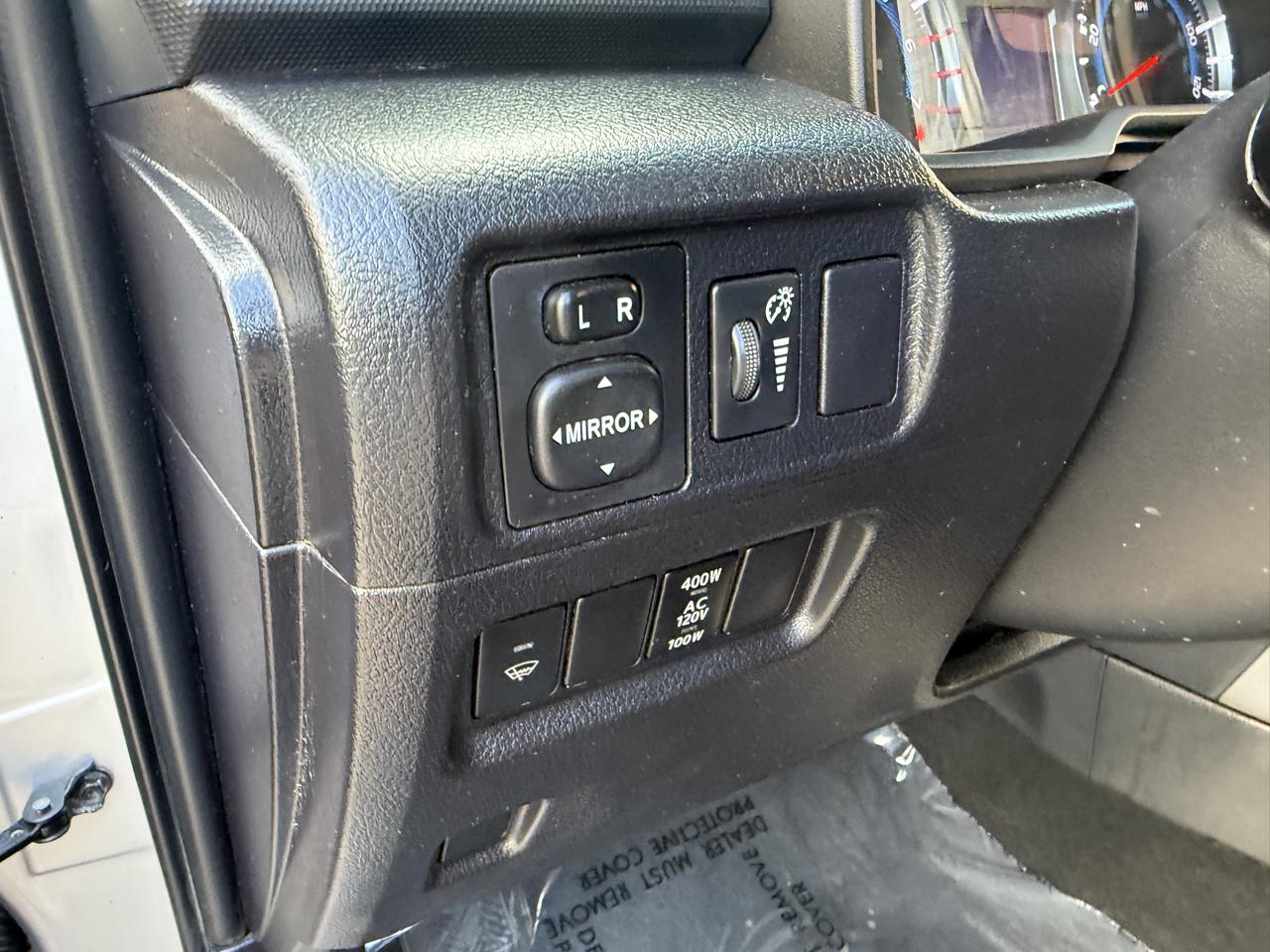 Toyota 4Runner SR5 2WD 2016