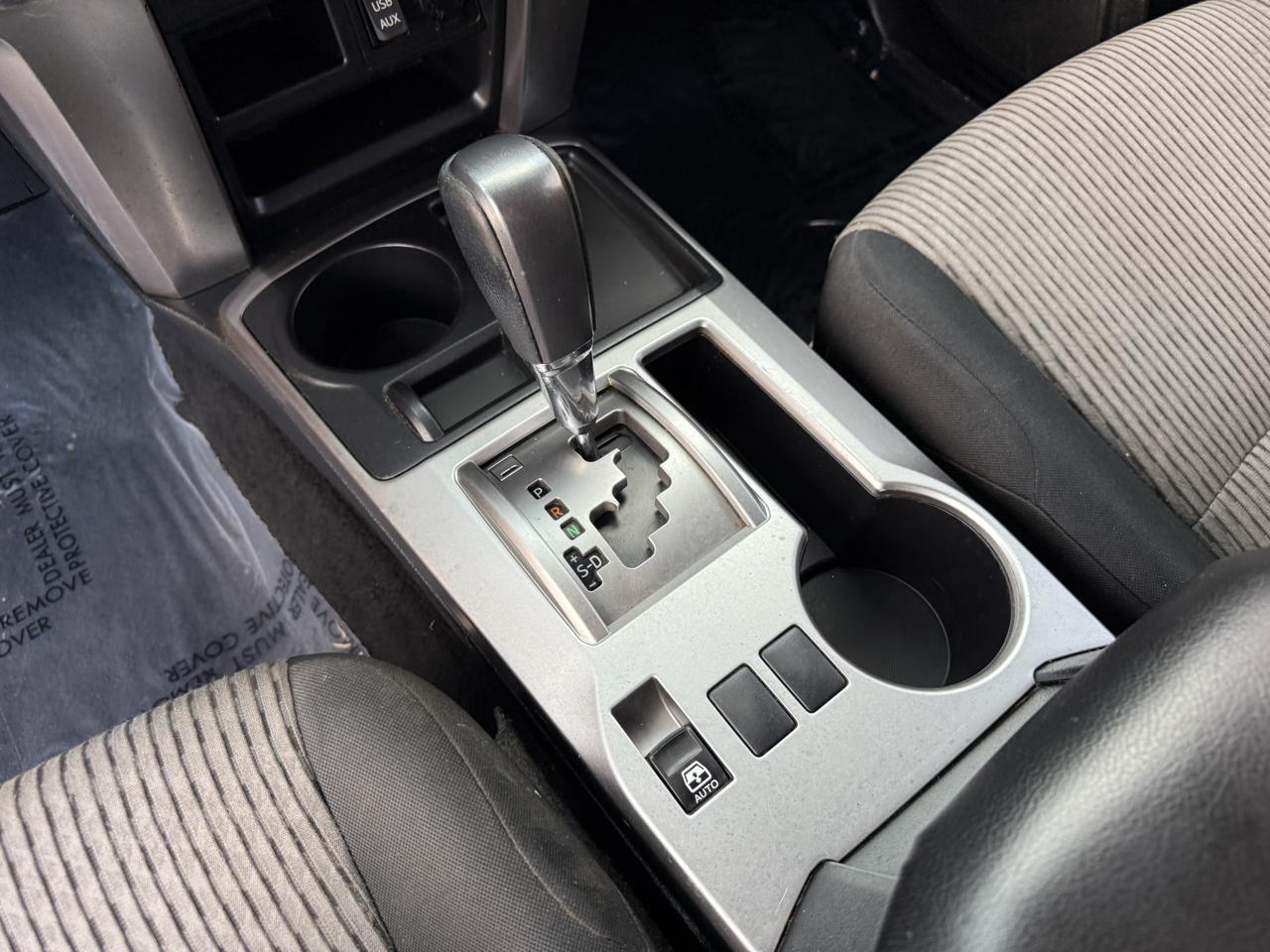 Toyota 4Runner SR5 2WD 2016