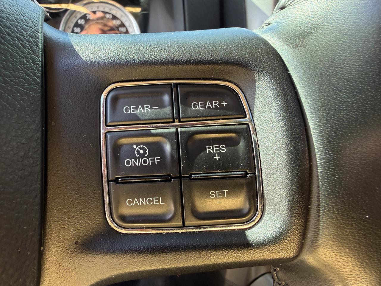 RAM 1500 Night 4x4 Crew Cab 5'7" Box *Ltd Avail* 2018
