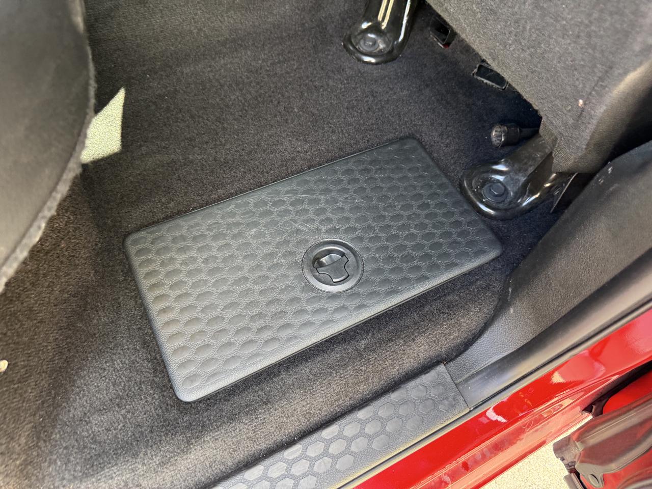 RAM 1500 Night 4x4 Crew Cab 5'7" Box *Ltd Avail* 2018