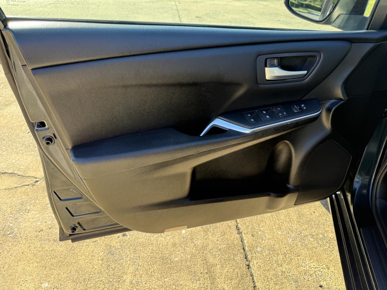 Toyota Camry LE 2016