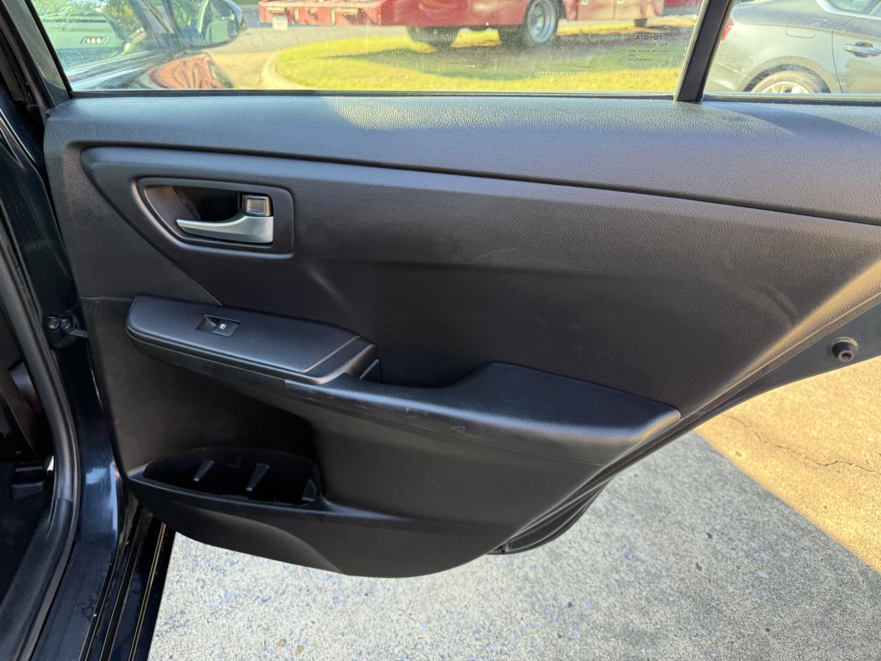 Toyota Camry LE 2016