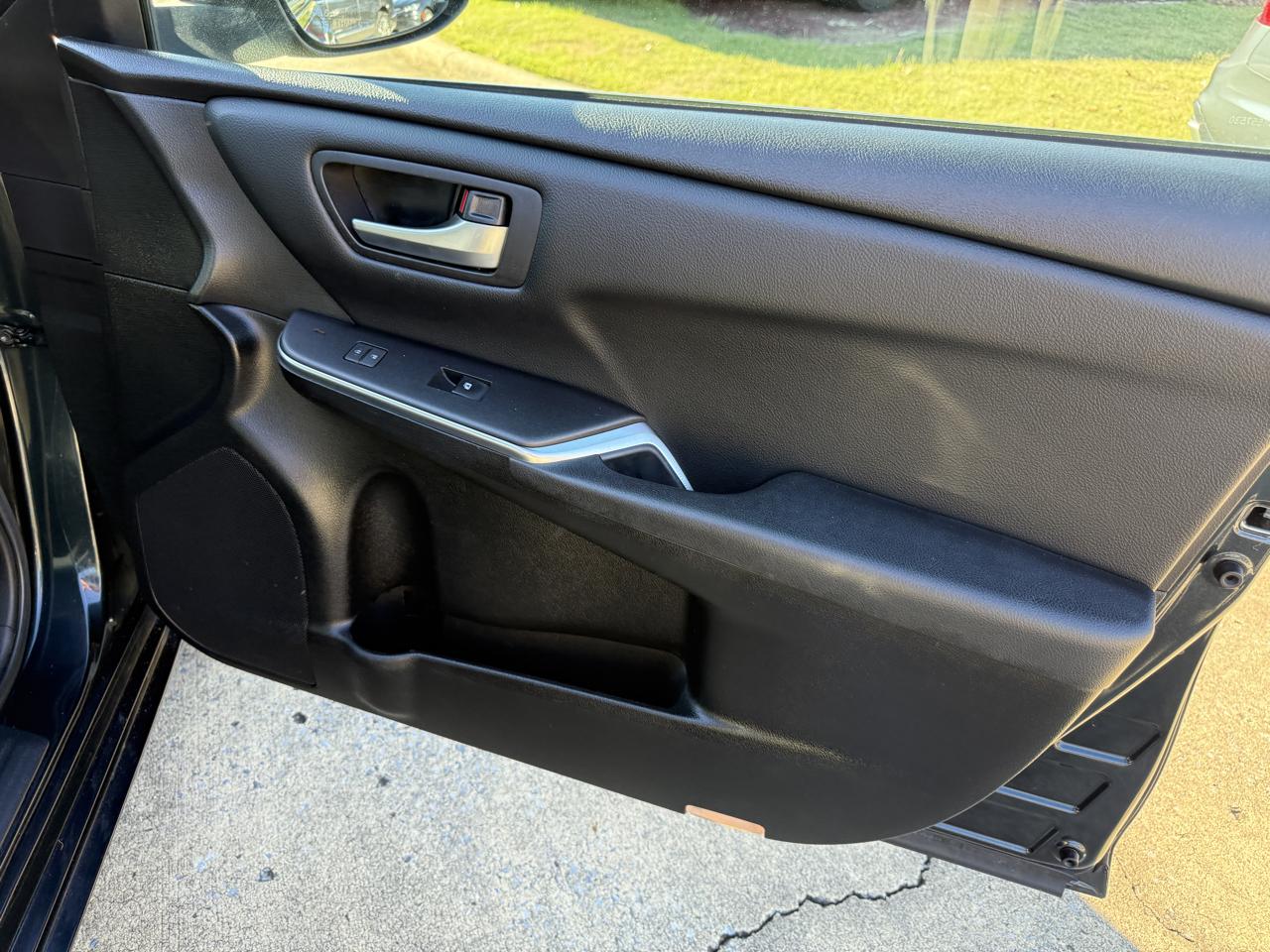 Toyota Camry LE 2016