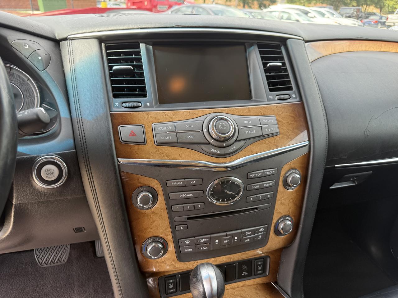 Infiniti QX56 4WD 2011