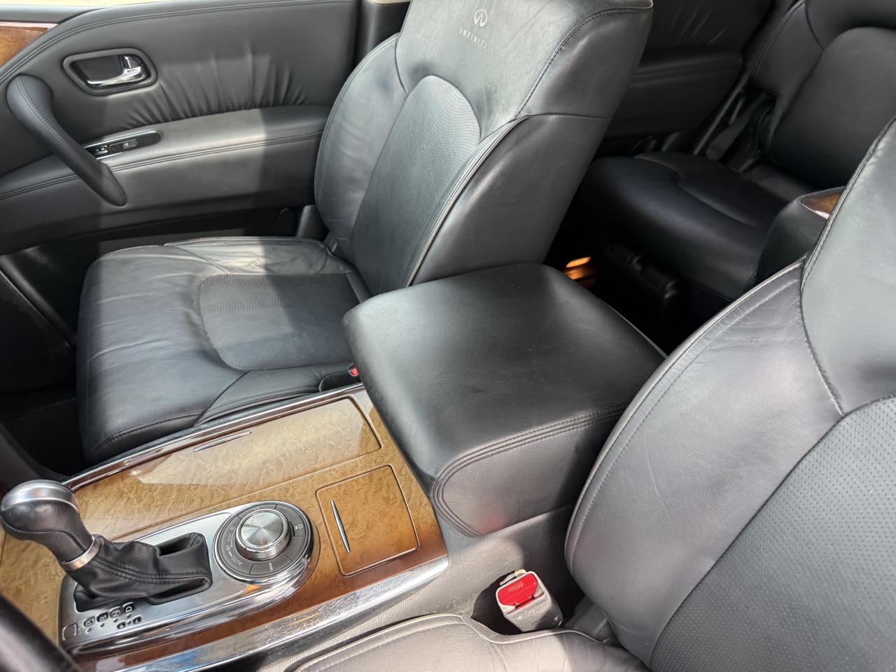 Infiniti QX56 4WD 2011