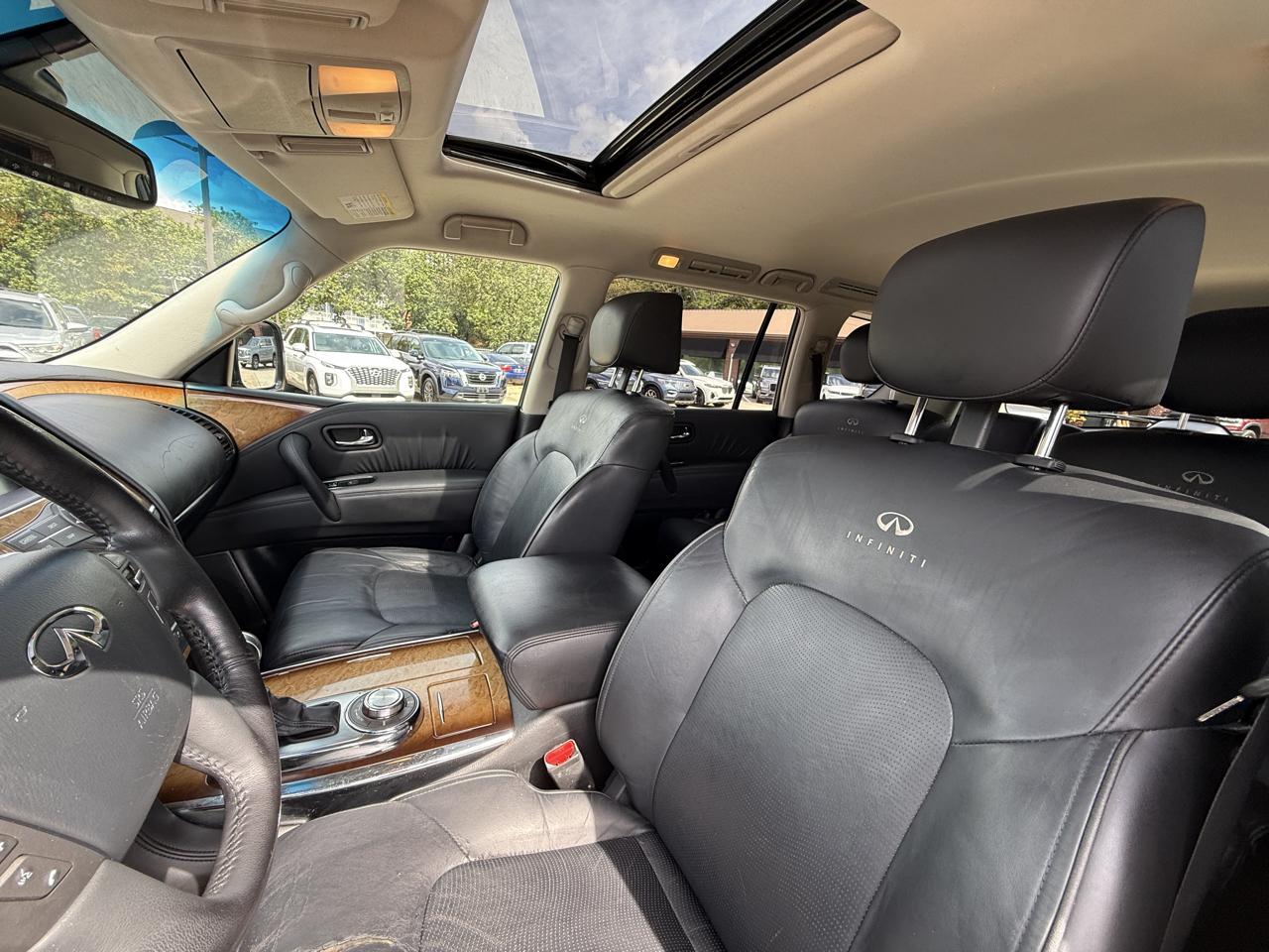 Infiniti QX56 4WD 2011