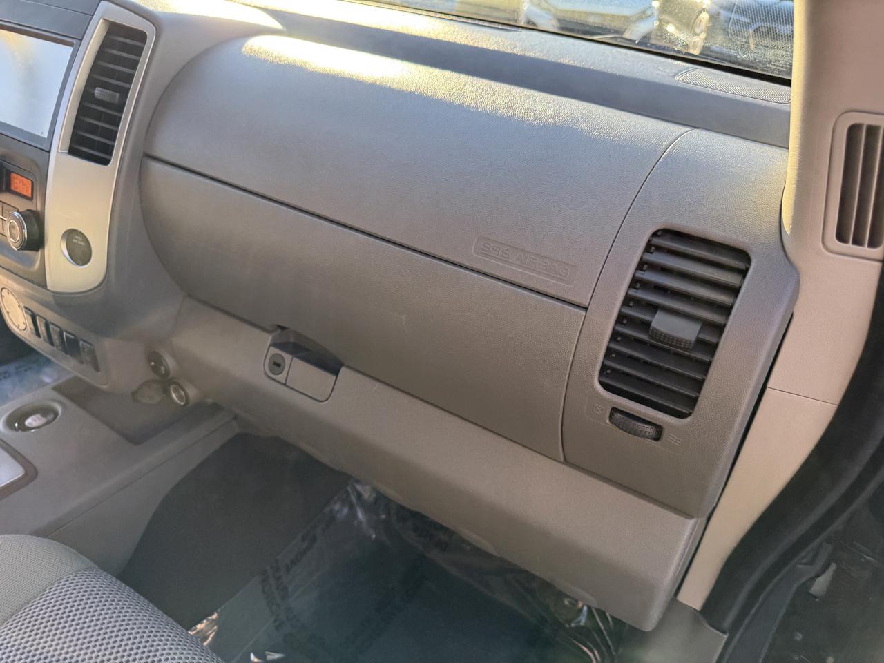 Nissan Frontier SV Crew Cab 2WD 2020