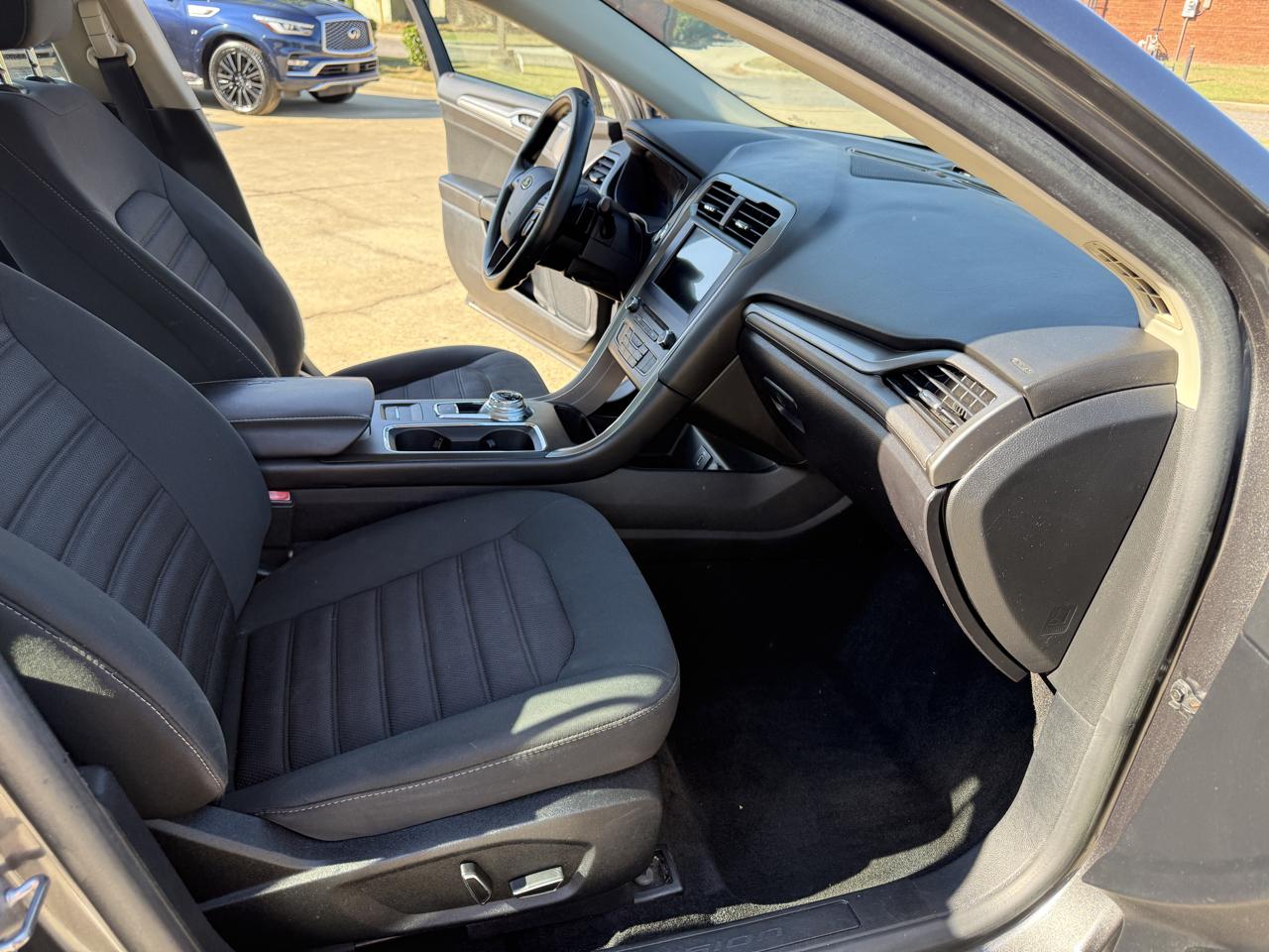 Ford Fusion SE 2018