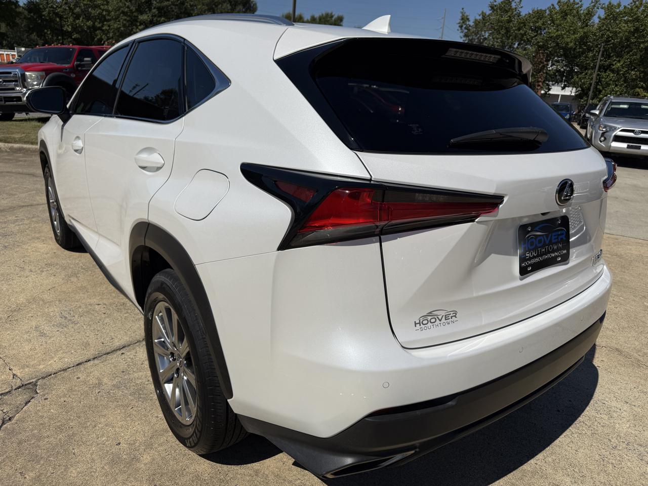 Lexus NX 300 Luxury 2021