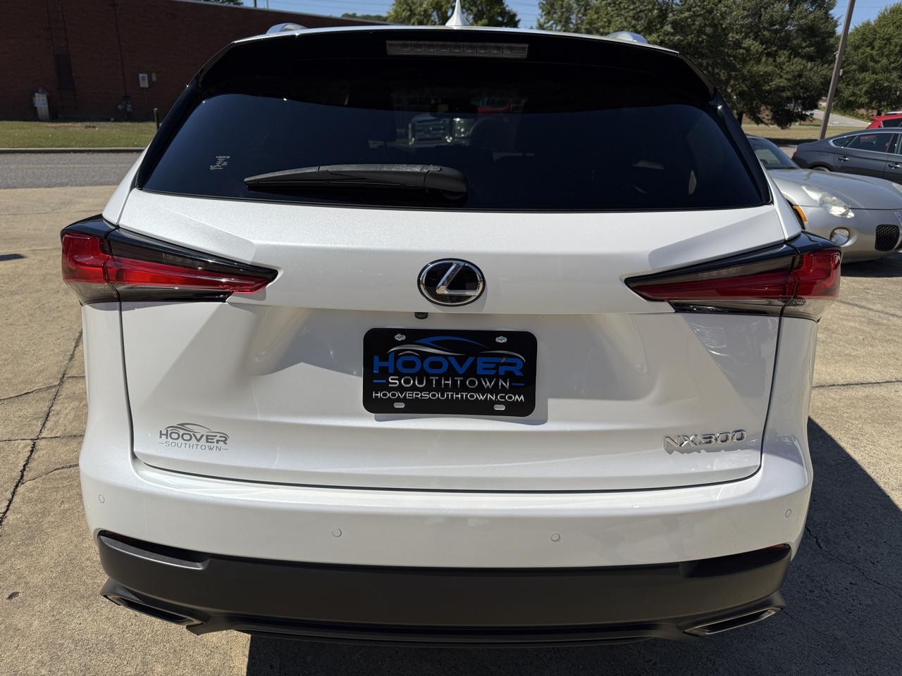 Lexus NX 300 Luxury 2021