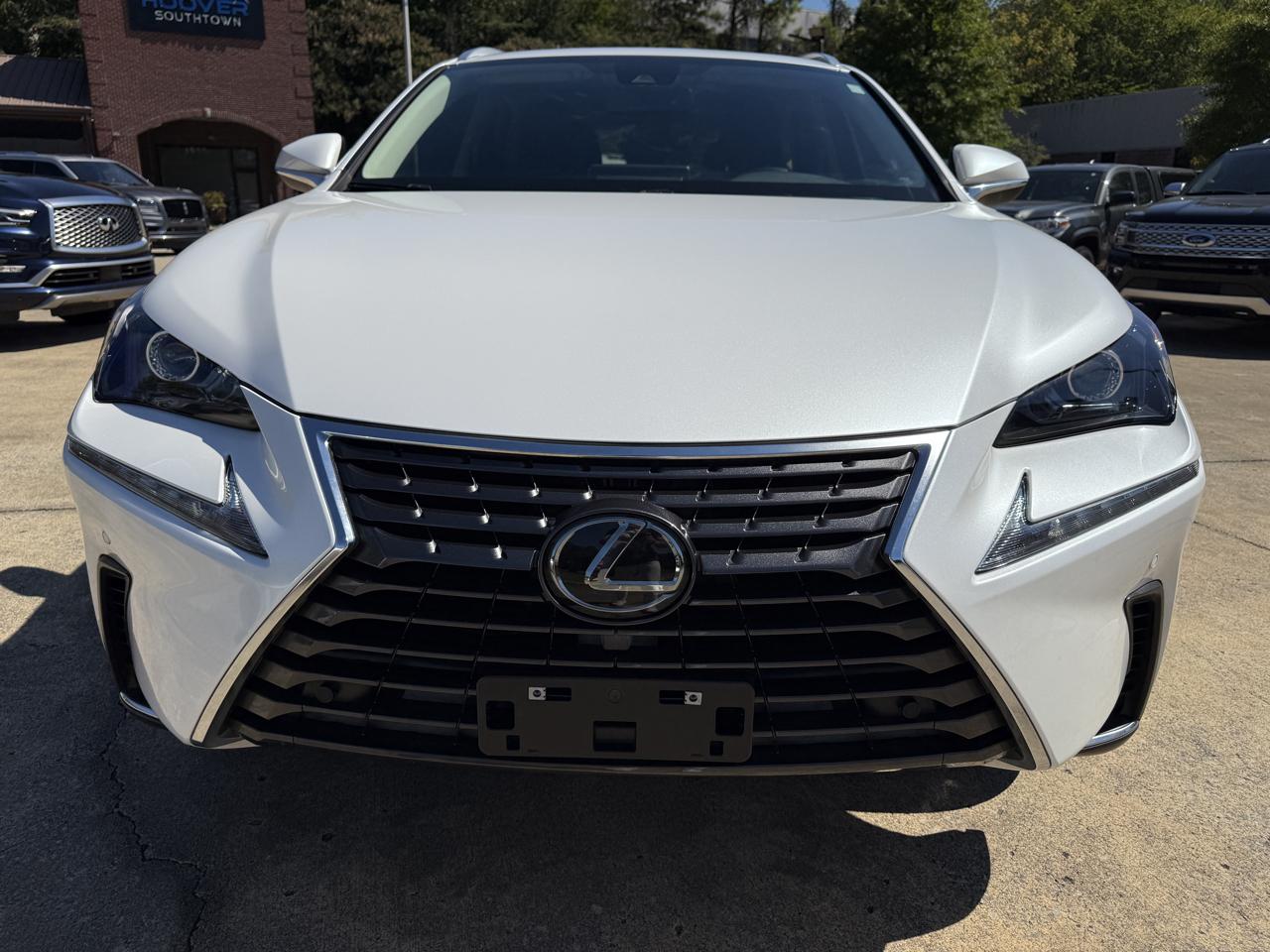Lexus NX 300 Luxury 2021