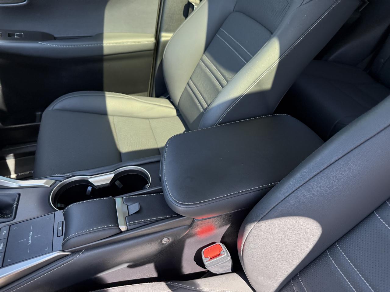 Lexus NX 300 Luxury 2021