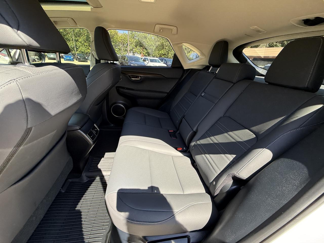 Lexus NX 300 Luxury 2021