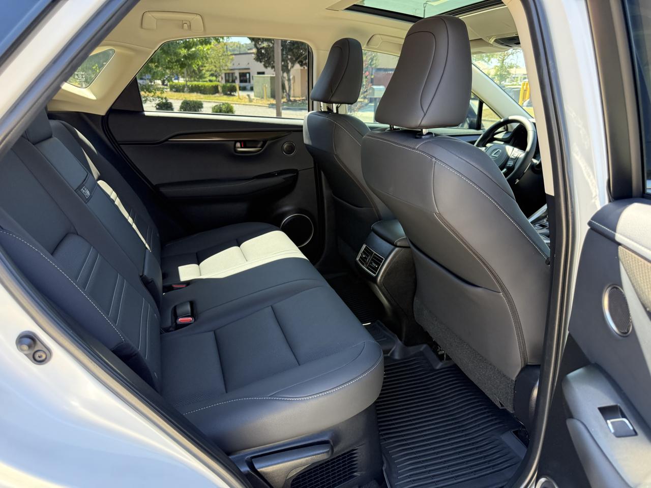 Lexus NX 300 Luxury 2021