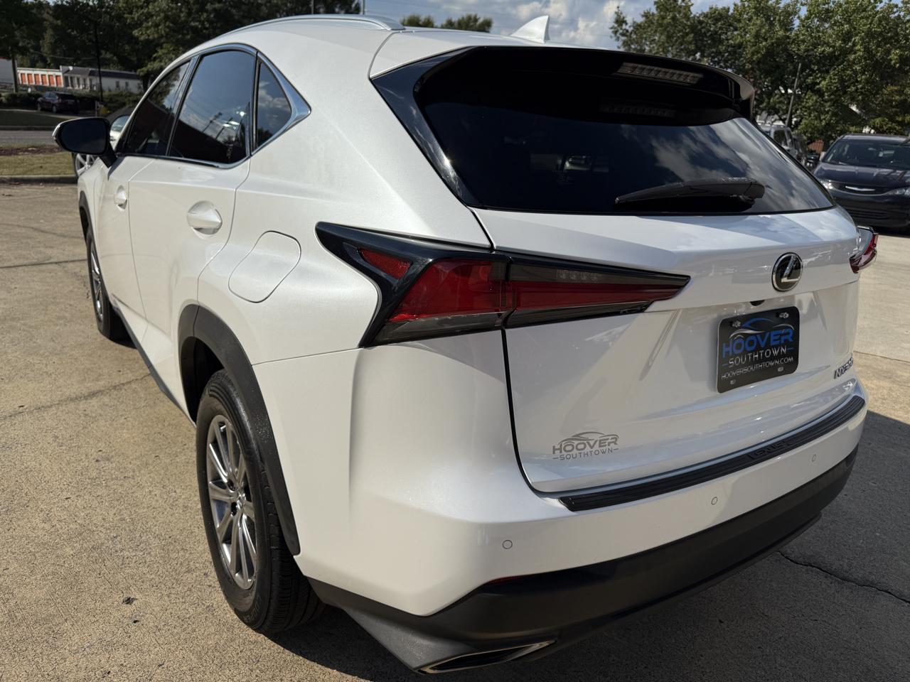 Lexus NX 200t FWD 2018