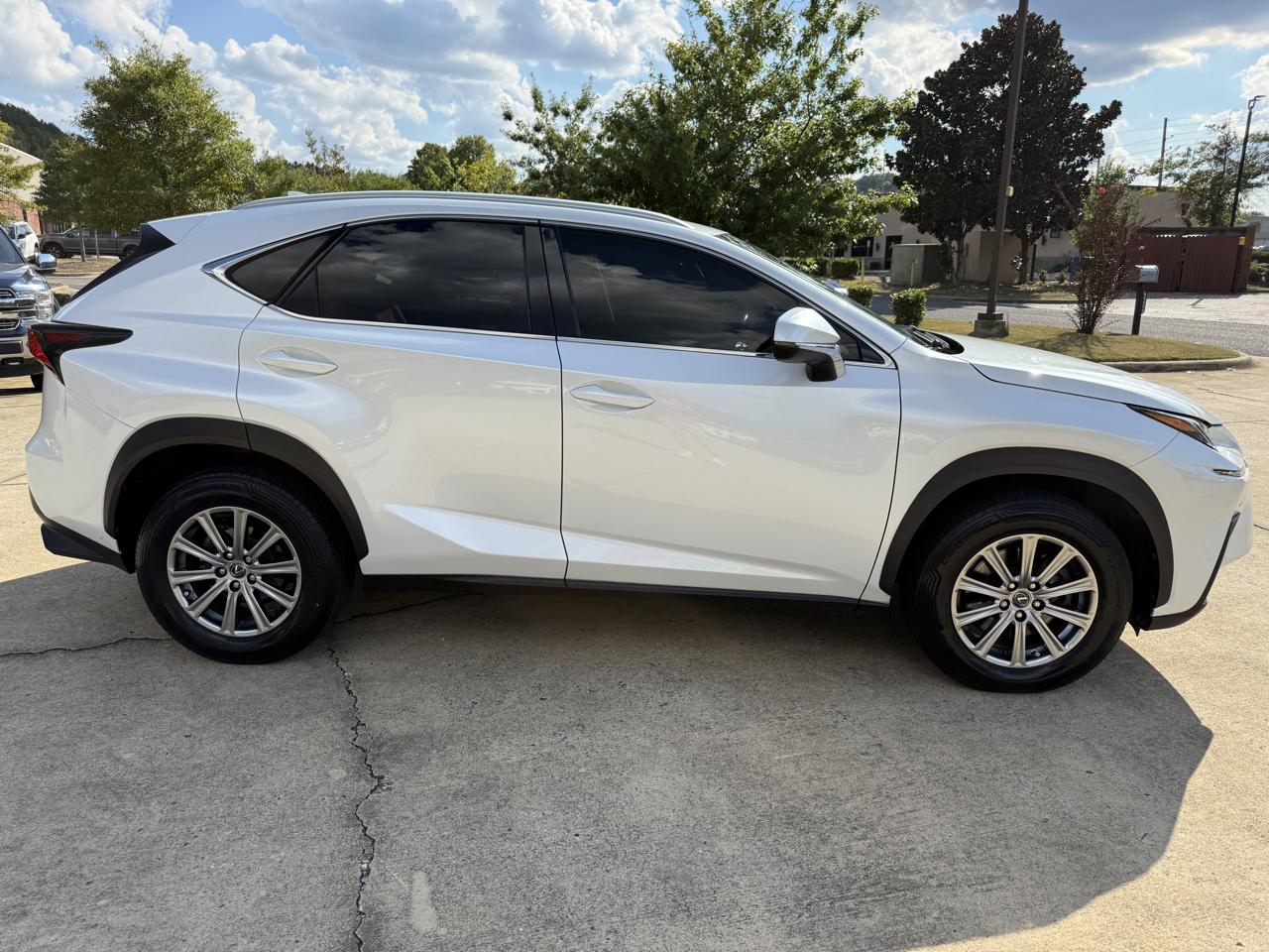 Lexus NX 200t FWD 2018