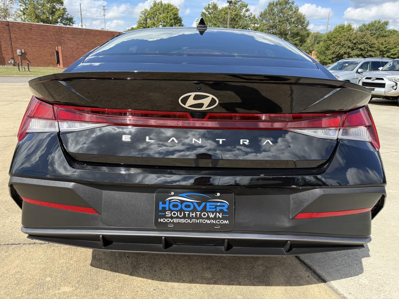 Hyundai Elantra SEL Sport 2026