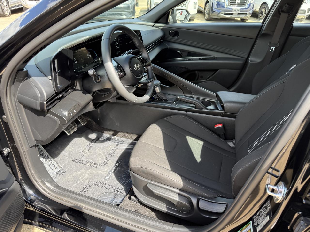 Hyundai Elantra SEL Sport 2026