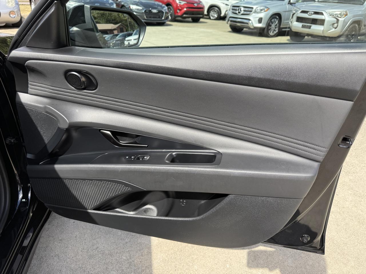 Hyundai Elantra SEL Sport 2026
