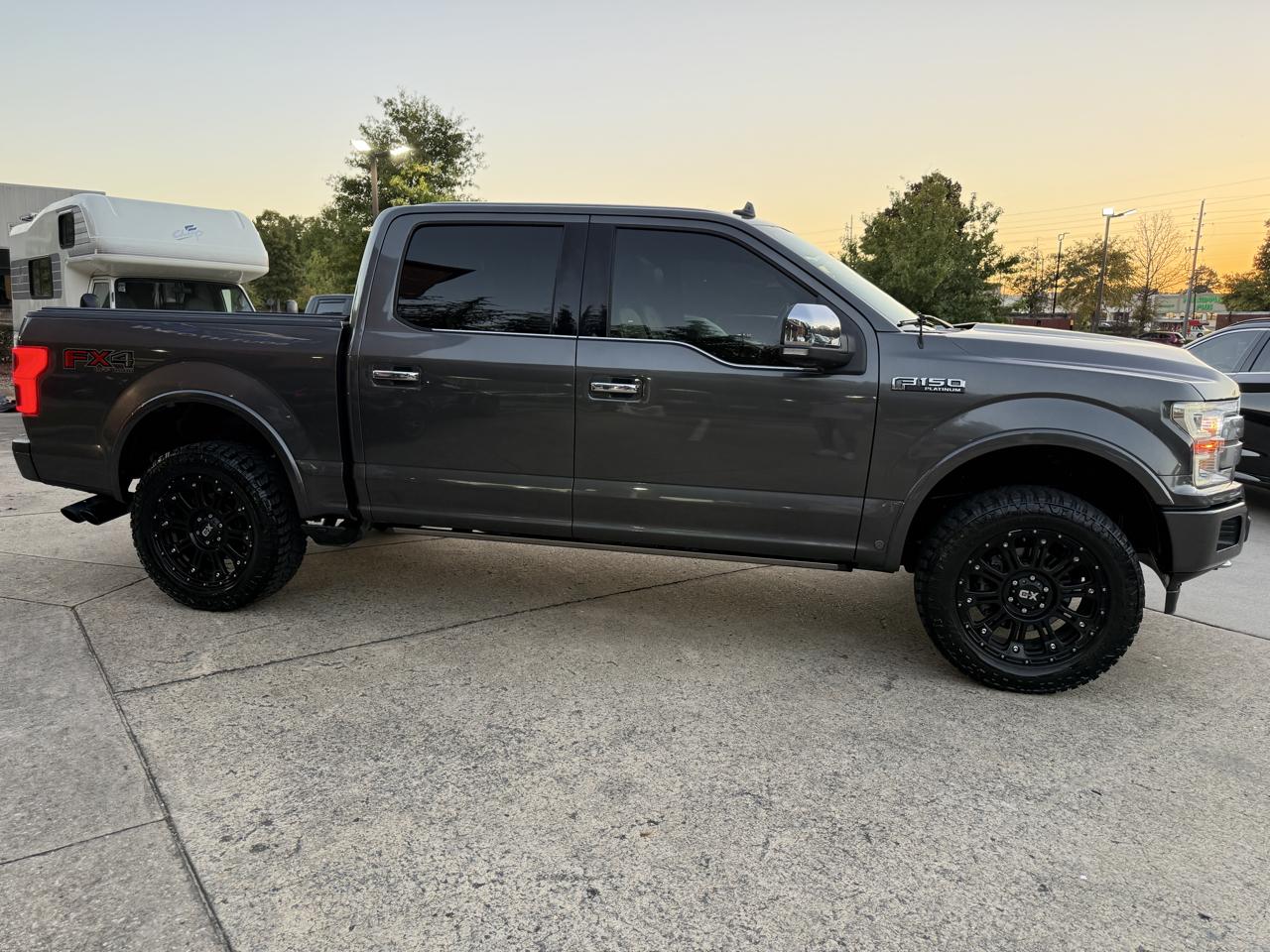 Ford F-150 Platinum SuperCrew 5.5-ft. Bed 4WD 2018