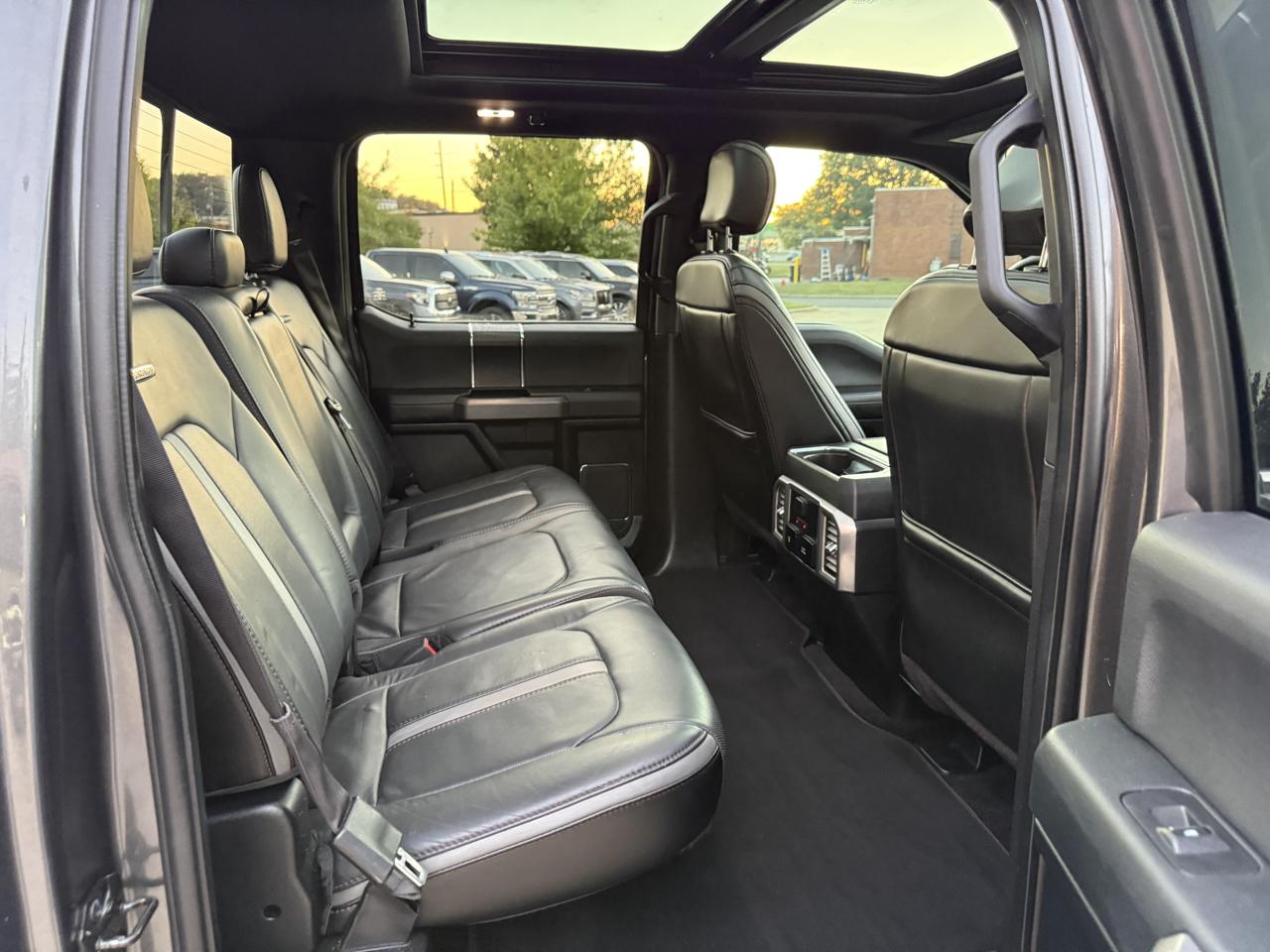 Ford F-150 Platinum SuperCrew 5.5-ft. Bed 4WD 2018