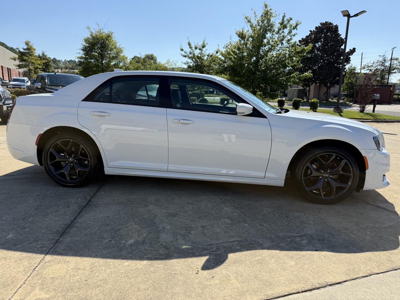 Chrysler 300 Touring L 2023