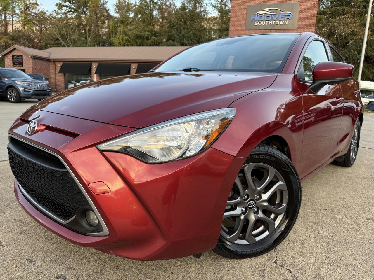 2020 Toyota Yaris FWD