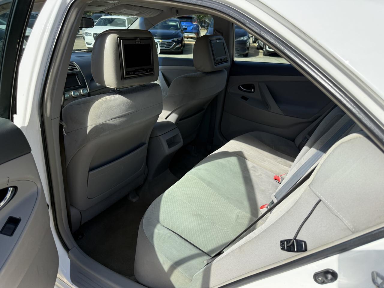Toyota Camry Base 4D Sedan 2009