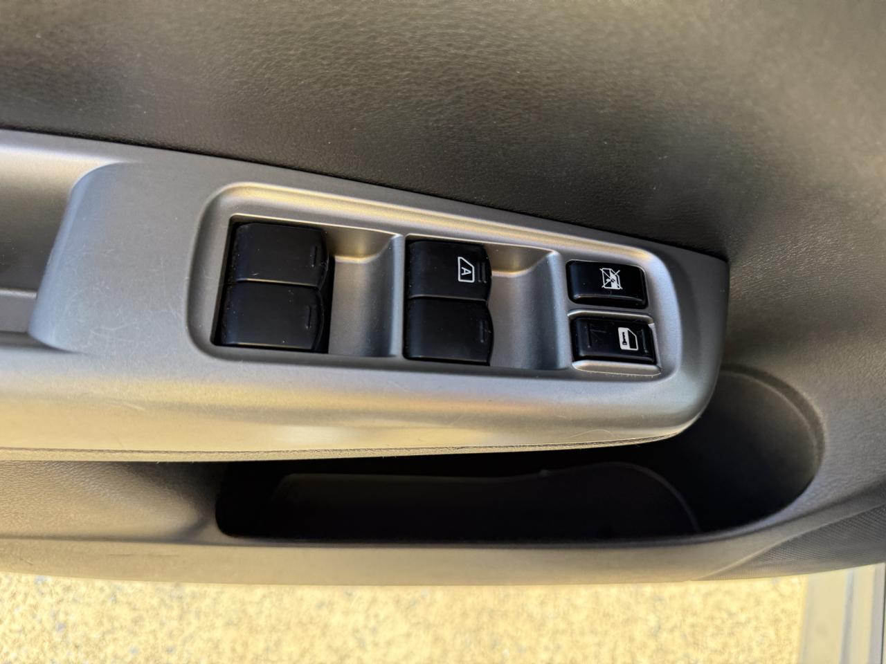 Subaru Impreza WRX 5-Door 2010