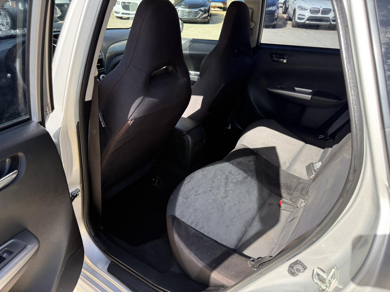 Subaru Impreza WRX 5-Door 2010