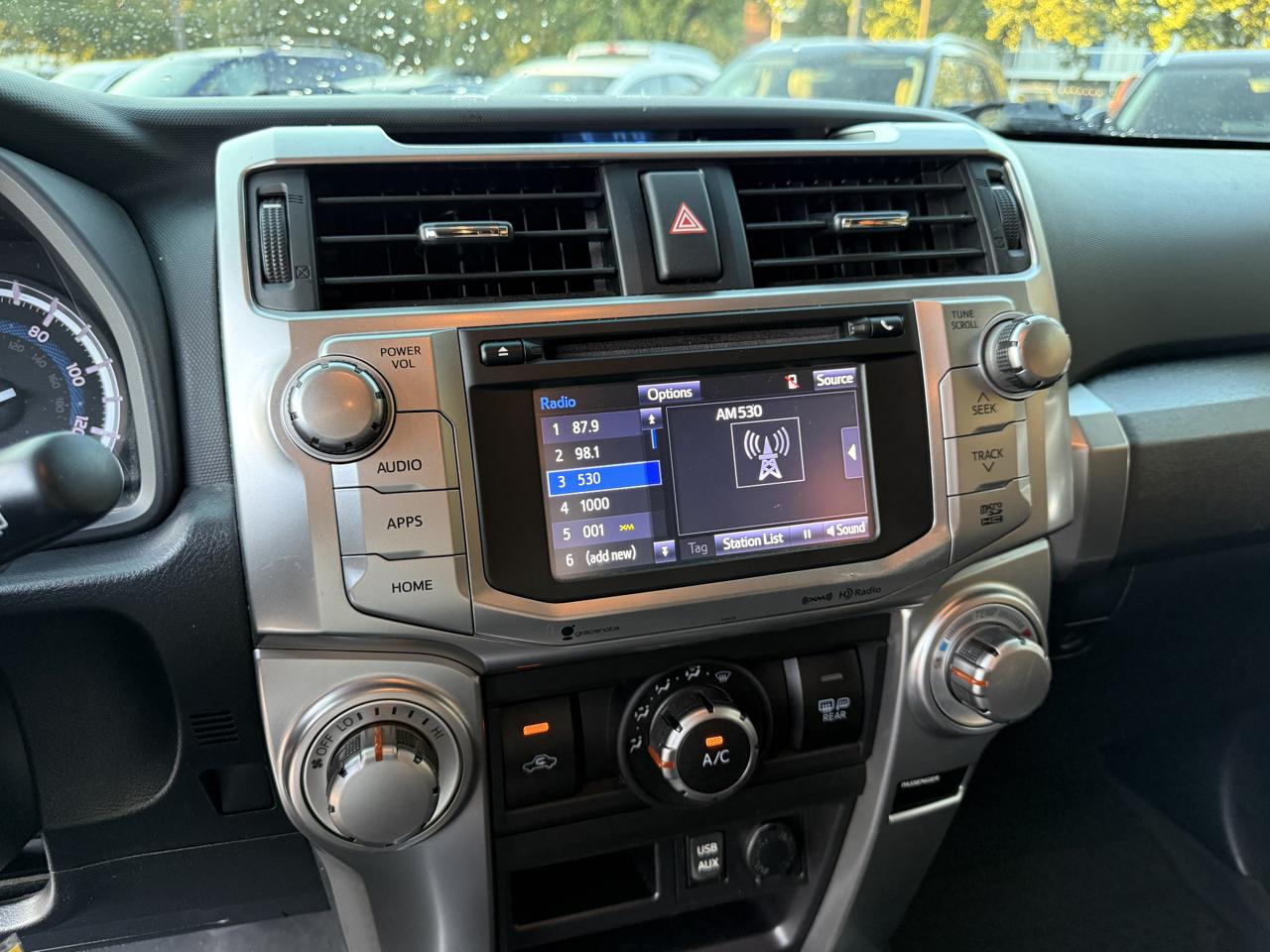 Toyota 4Runner SR5 2WD 2017