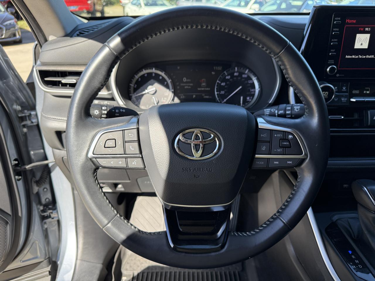 Toyota Highlander XLE FWD V6 2021
